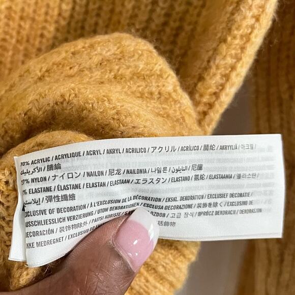 Abercrombie & Fitch Mock Neck Turtleneck Sweater - Picture 9 of 15